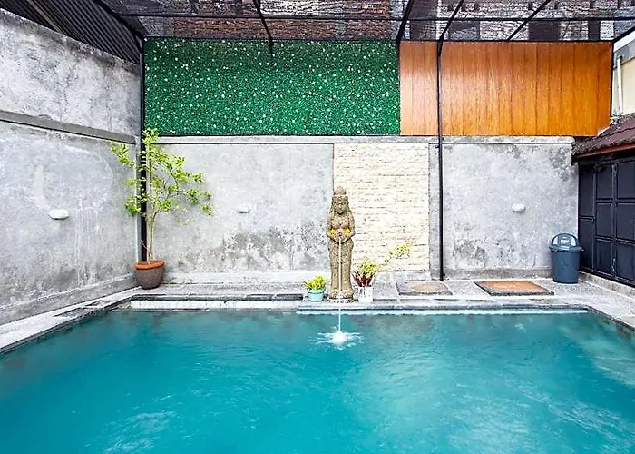 ホテル Kubu Beji Batubulan Gianyar By The Lavana 4*